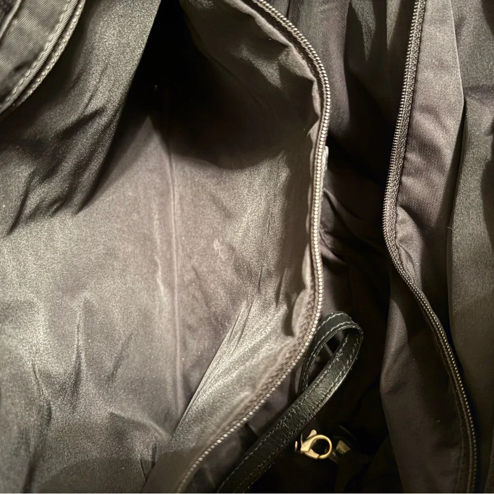 $5 Start (Live Show Only) CHANEL Travel Line Black Tote - Fixer-Upper (as is) - Picture 12 of 15